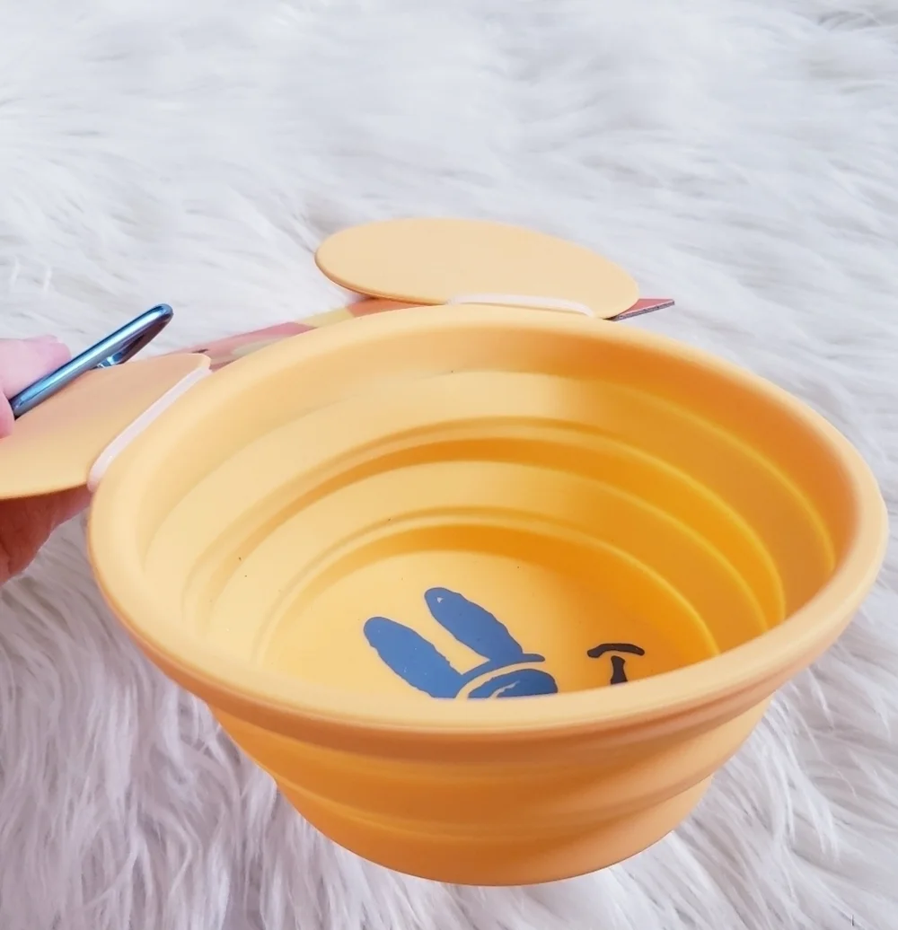 Disney Portable Mickey Pet Bowl